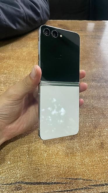 самсунг зет флип 4: Samsung Z Flip 5 5G память 512/12 в хорошем состоянии все чётко — 2