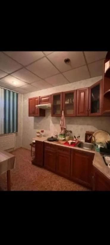 Үйлөр: 67 м², 4 бөлмө, Унаа токтотуучу жай, Забор, тосулган — 9