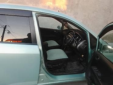 фаркоп на фит: Honda Fit: 2003 г., 1.5 л, Автомат, Бензин, Хэтчбэк — 7
