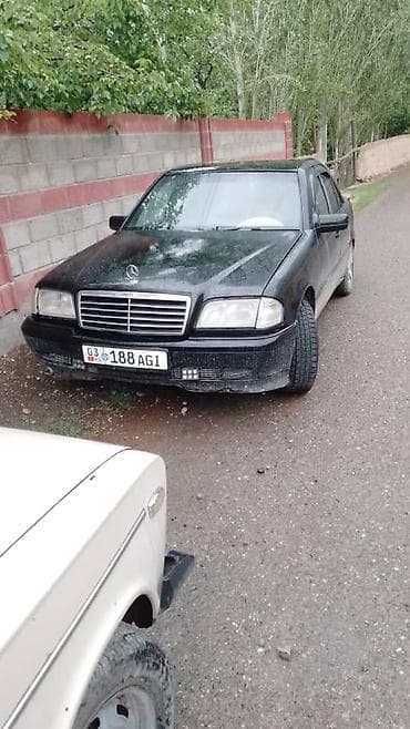 Mercedes-Benz C-Class: 1995 г., Седан — 1