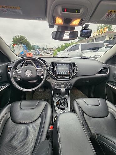 жир чероки: Jeep Cherokee: 2021 г., 2.4 л, Автомат, Бензин, Кроссовер — 10