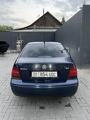 макс: Volkswagen Bora: 1999 г., 2 л, Бензин, Седан — 4