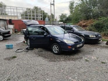 Ford Focus: 2001 г., 1.6 л, Механика, Бензин, Универсал