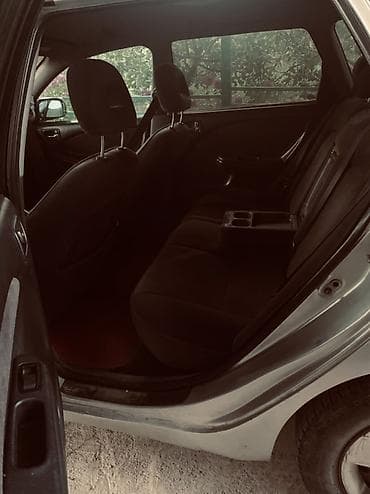 Toyota Avensis: 2002 г., 2 л, Механика, Дизель, Универсал — 5