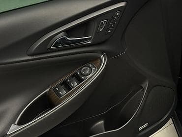 Chevrolet Malibu: 2019 г., 2 л, Автомат, Бензин, Седан — 2