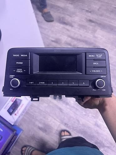 Штатная магнитола Kia для автомобиля (OEM головное устройство)