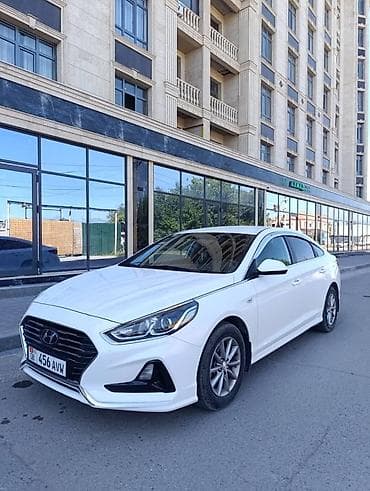 Hyundai Sonata: 2019 г., 2 л, Автомат, Газ, Седан