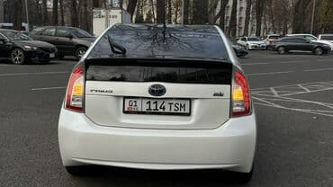 продажа прицепов для легковых автомобилей бу: Toyota Prius: 2015 г., 1.8 л, Вариатор, Гибрид, Хэтчбэк — 6