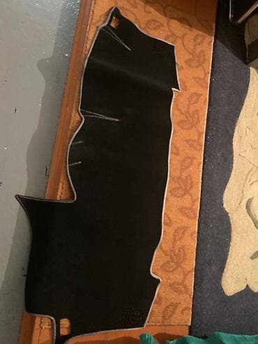 Багажники на крышу и фаркопы: Накидка на панель Lexus — 1