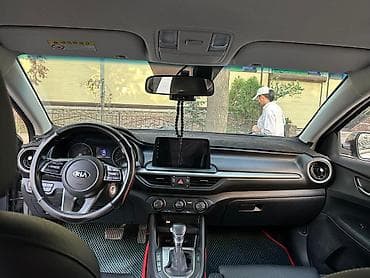 byd e9: Kia Cerato: 2019 г., 1.6 л, Автомат, Бензин, Седан — 8