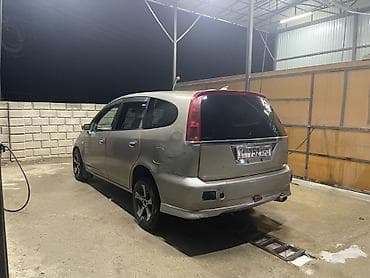 Honda Stream: 2002 г., 2 л, Автомат, Бензин, Вэн/Минивэн — 6