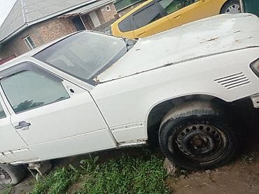 акп 124: Mercedes-Benz 190: 1994 г., Автомат, Седан — 5