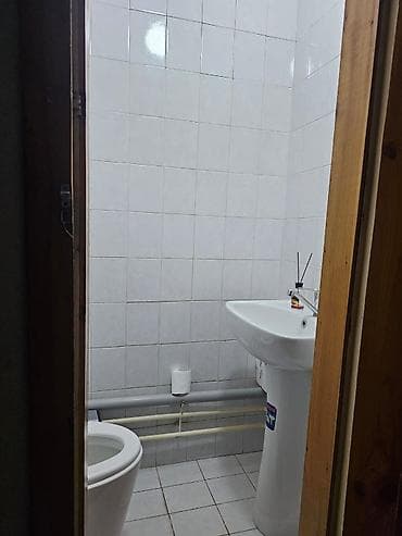 сдаю комнату с подсилением: 75 м², С мебелью — 8