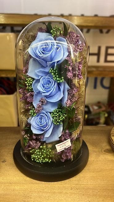 цена розы: Живые розы которые не завянут даже через год!!! Бишкек, букет в вазе — 1