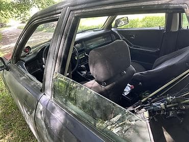 купить синюю лампочку для рефлектора: Audi 80: 1990 г., 1.8 л, Механика, Бензин, Седан — 7