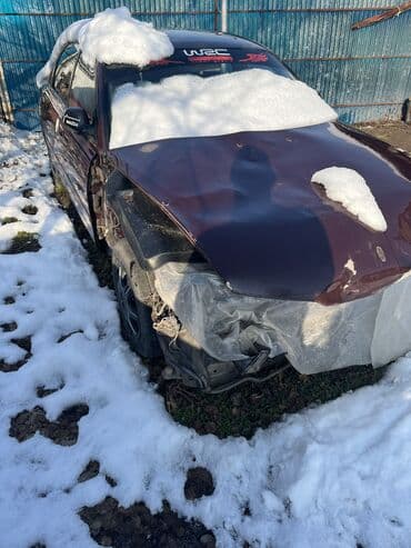 Mazda 626: 1992 г., 2 л, Механика, Бензин, Седан — 4