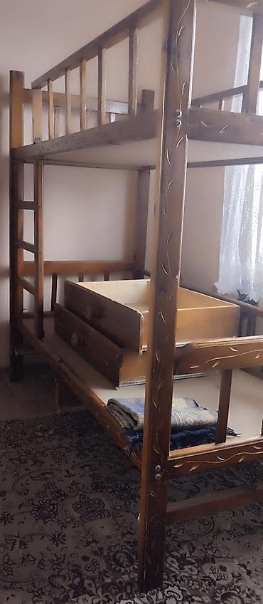 📢📢📢Срочно продаётся Двухъярусная кровать в хорошем состояний цена