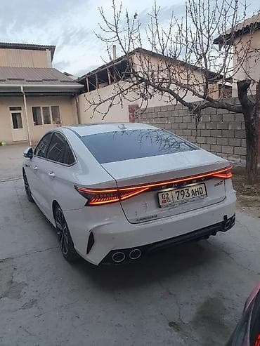 крыло 211: Chery : 2023 г., 1.6 л, Робот, Бензин, Фастбек — 2