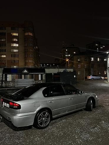 Subaru Legacy: 2000 г., 2 л, Автомат, Бензин, Седан
