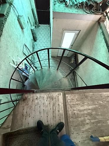 суточные квартиры г ош: Срочно! Ош базардын жанынан квартира берилет, шаттары бар, суротто — 4