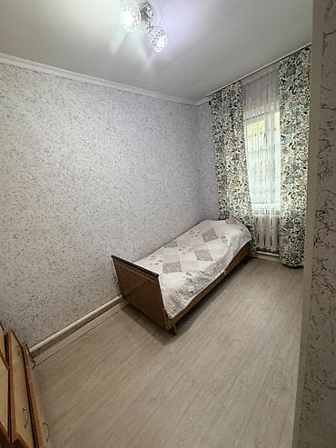 Недвижимость: Продается домв доме 4 комнаты, зал,санузел, кухня, в доме полы — 10