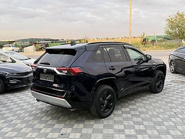 134: Toyota RAV4: 2020 г., Гибрид, Кроссовер — 2