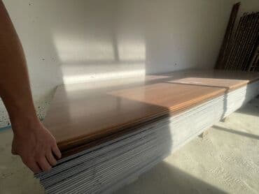 потолочный пластик: Листовые панели ПВХ/ламинат для отделки стен и потолков Описание: - — 2