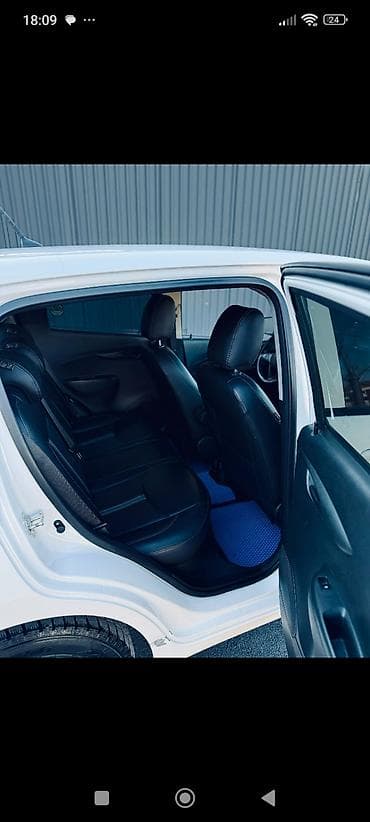 smart авто: Chevrolet Spark: 2021 г., 1 л, Автомат, Бензин, Хэтчбэк — 8