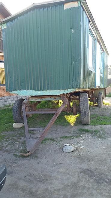 вагон жилой утеплённый: Передвижная бытовка/вагончик на колёсном шасси. - Корпус обшит — 1