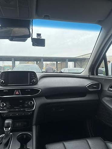 Hyundai: Hyundai Santa Fe: 2019 г., 2 л, Автомат, Бензин, Кроссовер — 5