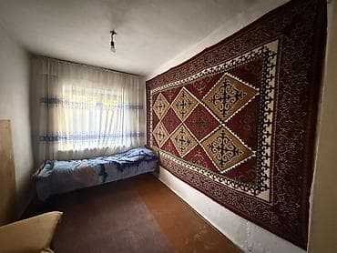 продаю дом ак ордо 1: Дом с участком и садом - Жилой дом с высоким забором и распашными — 6