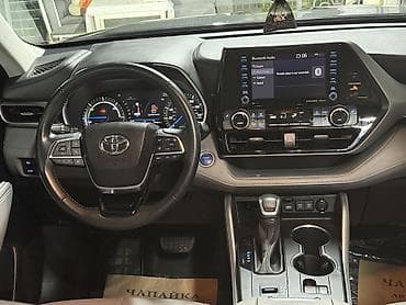 адаптор: Toyota Highlander: 2020 г., 2.5 л, Вариатор, Гибрид, Кроссовер — 7