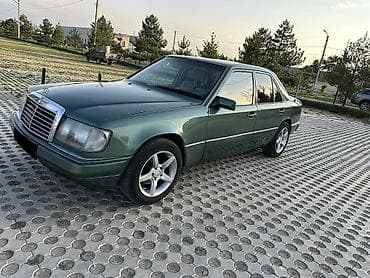 Mercedes-Benz W124: 1992 г., 2 л, Механика, Газ, Седан — 6