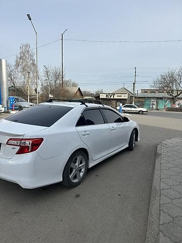 s 221: Toyota Camry: 2014 г., 2.5 л, Автомат, Бензин, Седан — 3