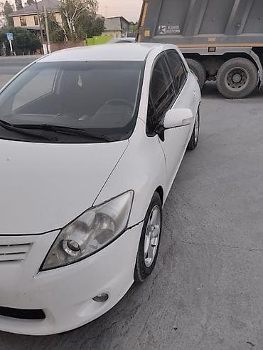 corolla e120: Toyota Auris: 2010 г., 1.4 л, Механика, Дизель, Хэтчбэк — 6