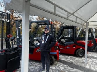 продажа комбайнов нива эффект в бишкеке цена: Погрузчик, 2024 г., Колесный, Вилочный — 5