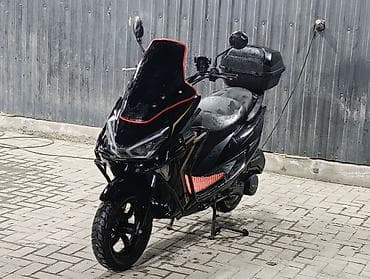 н макс мопед: Макси-скутер Yamaha, 150 куб. см, Бензин, Б/у — 1