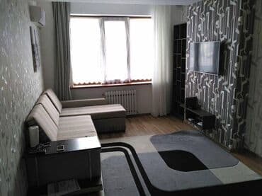 срочно продаётся 1 комнатная квартира в районе шлагбаум по улице кенсуйская 17 пересекает интергельпо: 1 бөлмө — 4