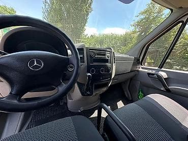 Продажа авто: Mercedes-Benz Спринтер: 2010 г., 2.2 л, Автомат, Дизель, Фургон — 3