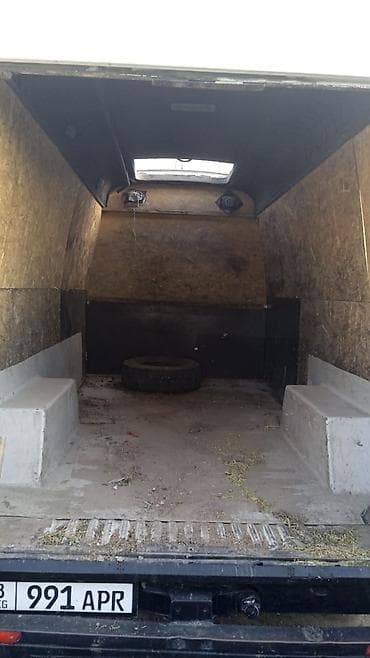 m103: Легкий грузовик, Mercedes-Benz — 3