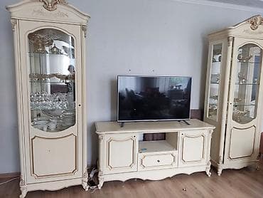 шкаф для прихожей бу: Продаю горку состояние отличное и шкаф в прихожку — 2