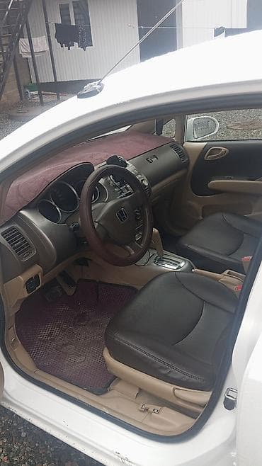 авторынок бишкек фит: Honda Город: 2004 г., 1.3 л, Автомат, Бензин, Седан — 2