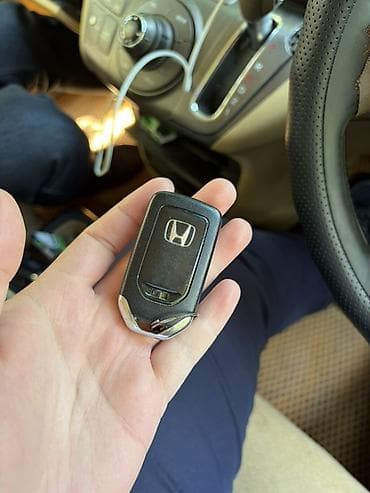 cruse: Ключ Lexus 2020 г. — 2