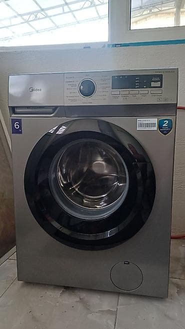 Стиральная машина Midea MFN60-S1003S Slim. Почти новая, пользовались