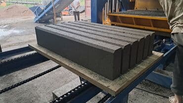 кам кыш озгон: Евробрусчатка, Башка модель, Мрамордон, Куюлган, Жаңы — 13