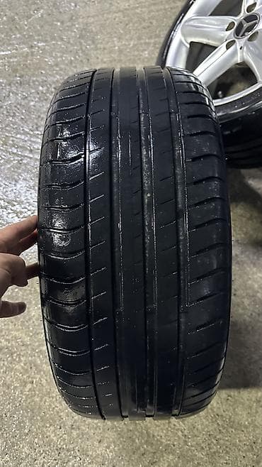 r17 р17: Колеса в сборе 245 / 40 / R 18, Лето, Б/у, Комплект, Легковые, Литые, отверстий - 5 — 5