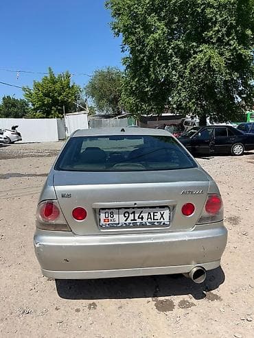 Продажа авто: Toyota Altezza: 2000 г., 2 л, Автомат, Бензин, Седан — 4
