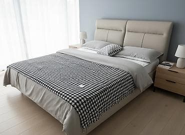 Двуспальная кровать, С мягким изголовьем, длина - 200 см