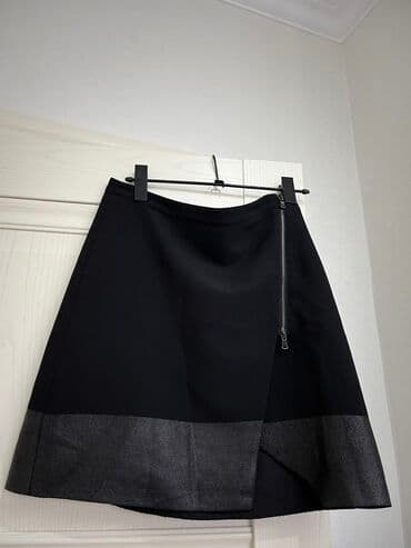 Юбка, Модель юбки: Трапеция, Мини, С вырезом