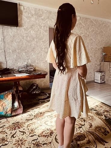 букет невесты бишкек цены: 1. Желтое легкое платье в горошек (короткое) Бренд/Производство — 2